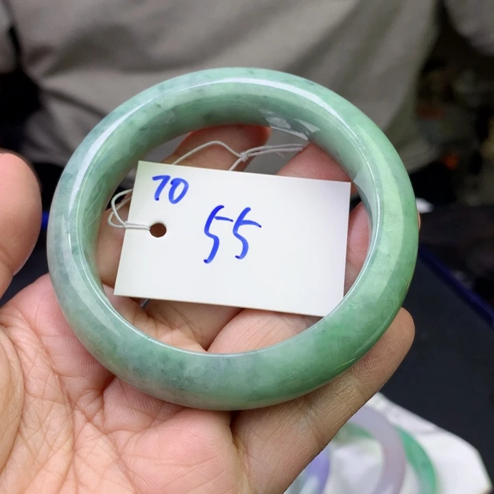 未镶嵌手镯翡翠70