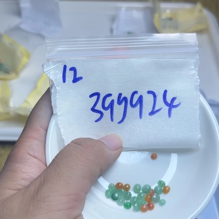 未镶嵌定制翡翠不退