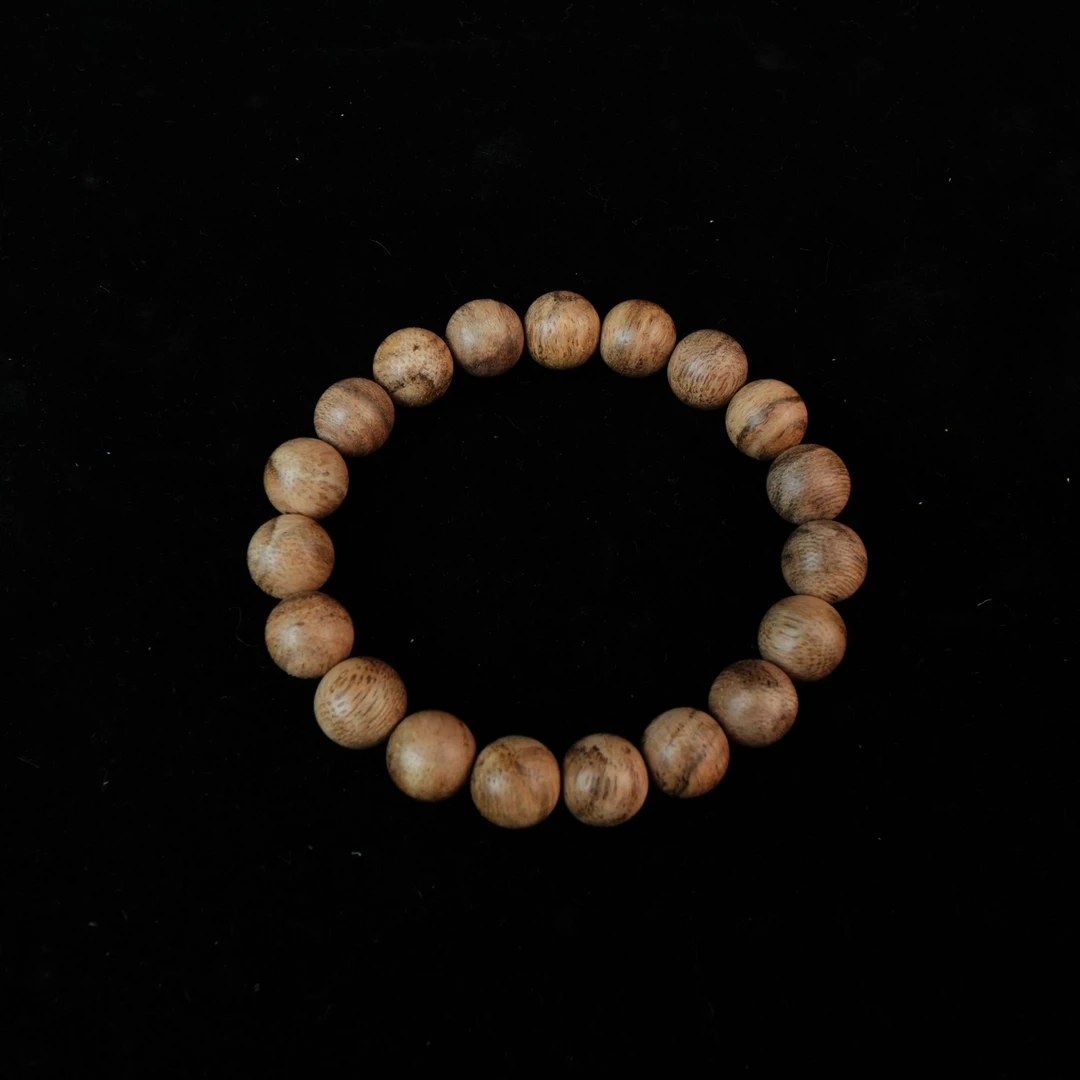 A5054 柬埔寨沉香软丝兰花结手串 1.13cm 8.76g