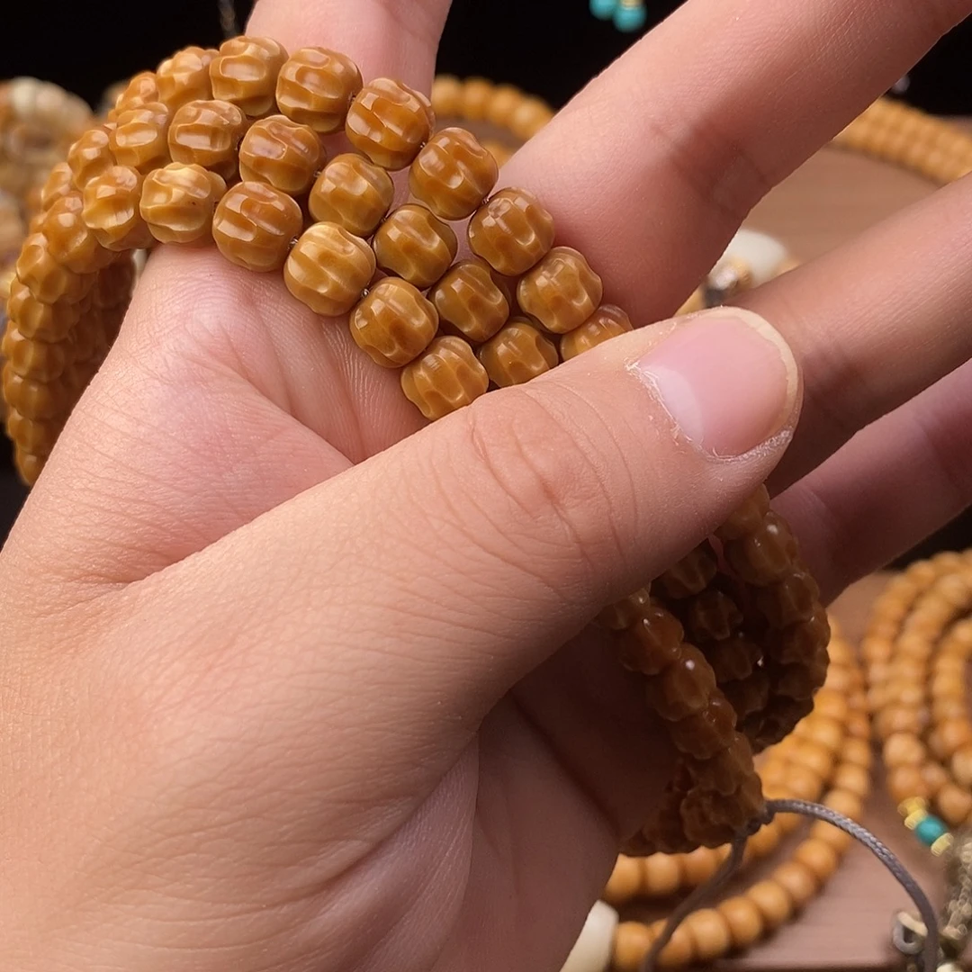 无***尘龙脊菩提吊坠9百香籽