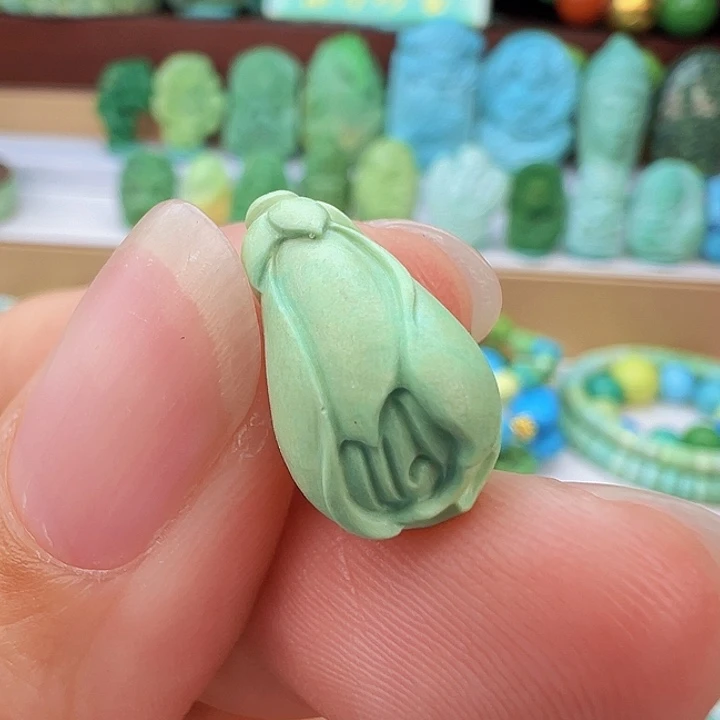 未镶嵌绿松石项链