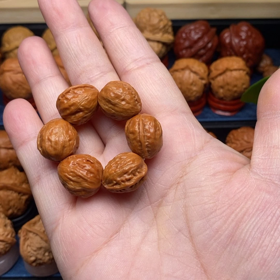 文玩核桃把件明**术手捻