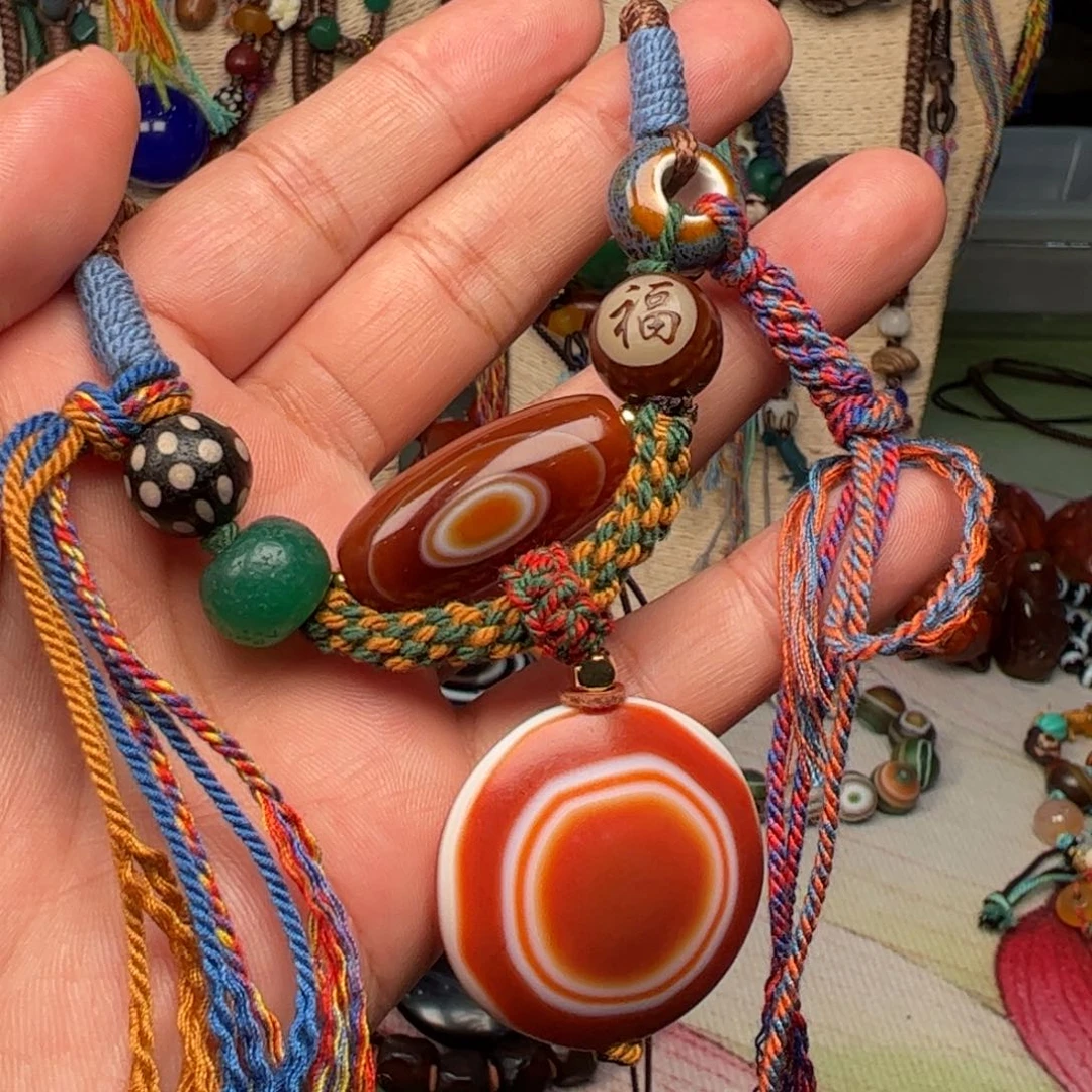 玛瑙/玉髓颈饰未镶嵌