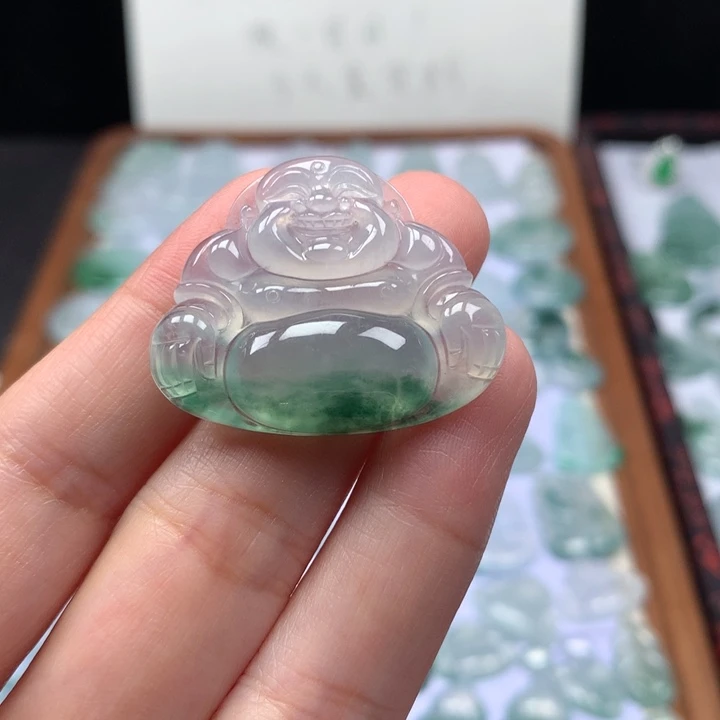 颈饰未镶嵌翡翠冰种飘花大佛公