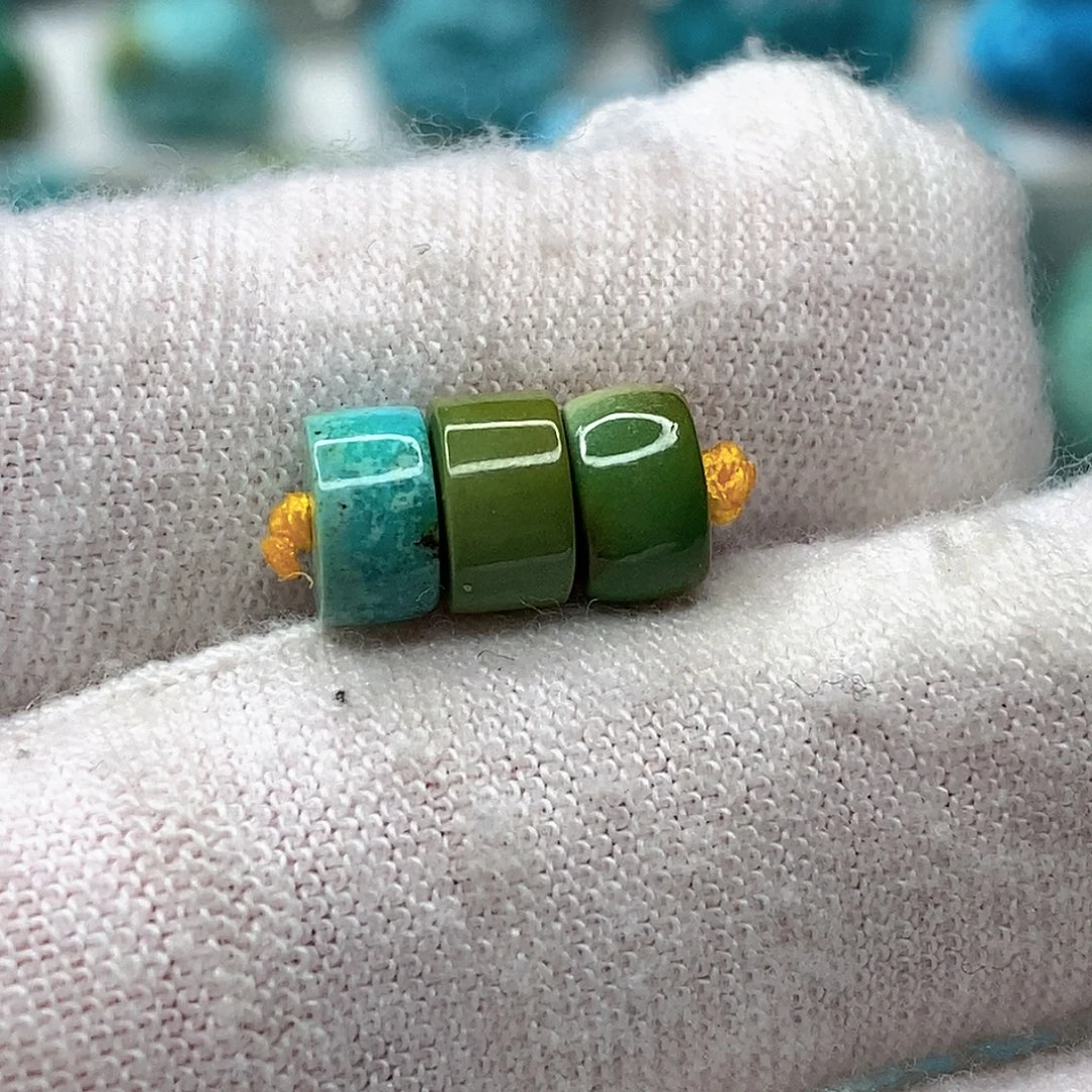 绿松石未镶嵌天然原矿 地大质检6.7mm