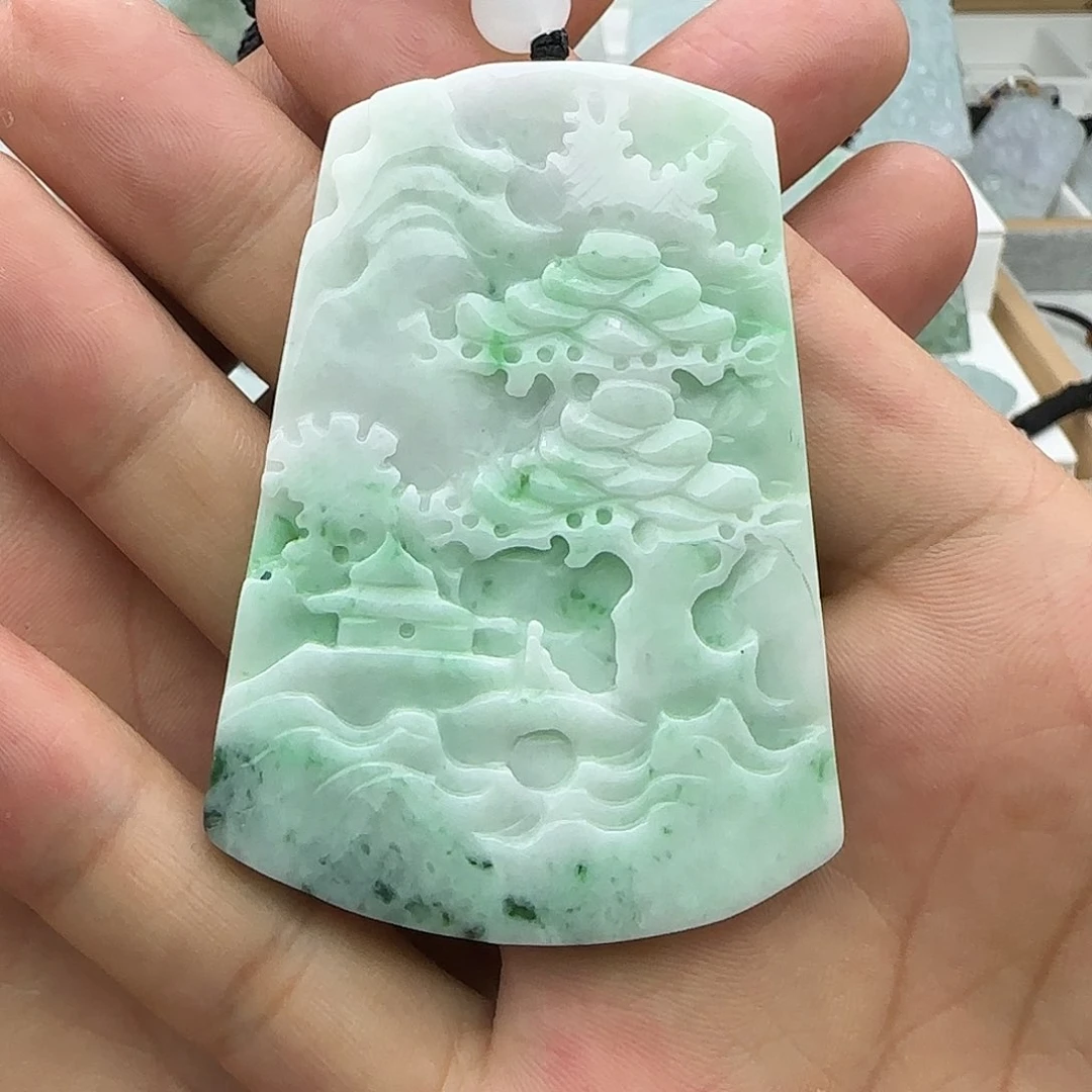 翡翠未镶嵌颈饰翡翠