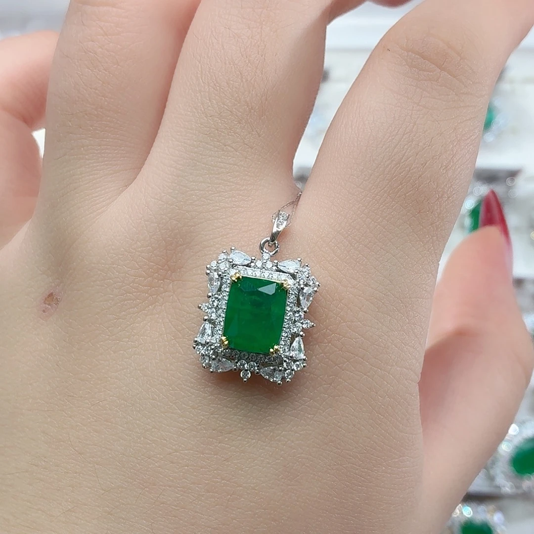 吊坠925银培育祖母绿色宝石