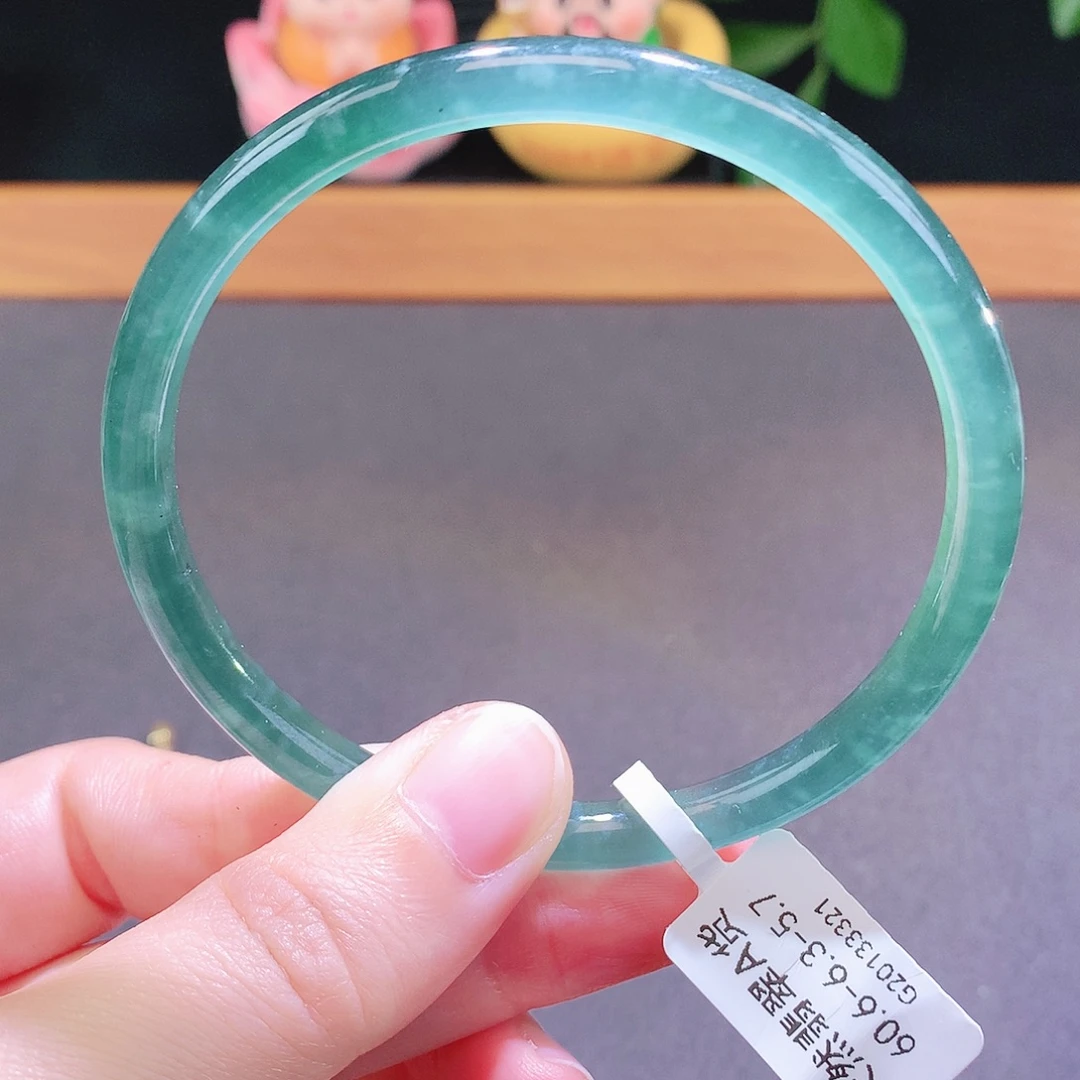 翡翠未镶嵌手镯天然翡翠