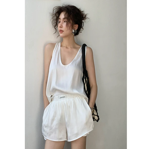 时尚休闲套装女款夏季2025新款高级感背心上衣高腰阔腿短裤两件套