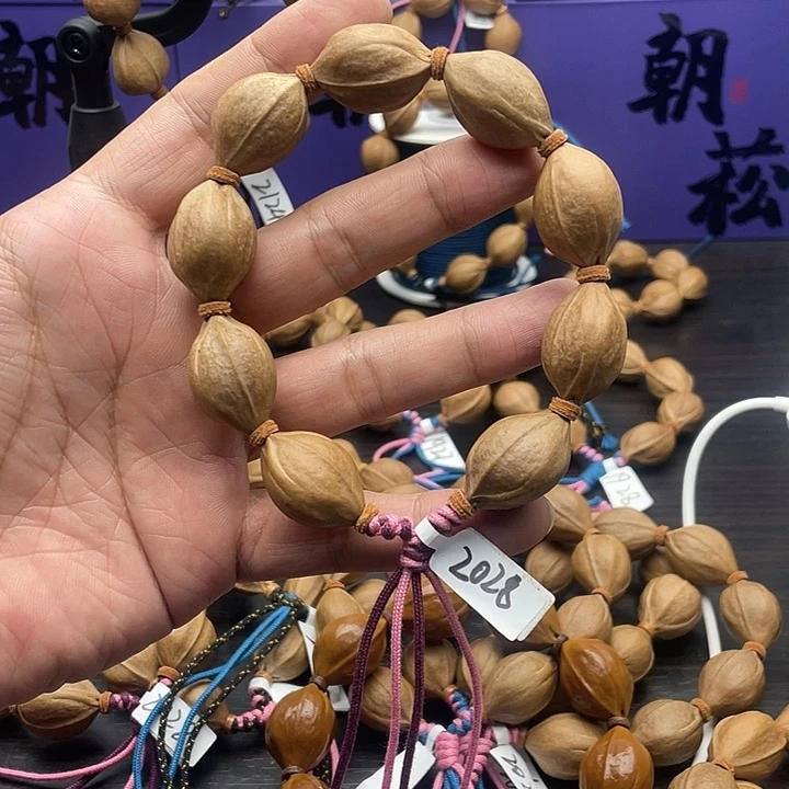 橄榄核吊坠2028 正宗梅林铁核