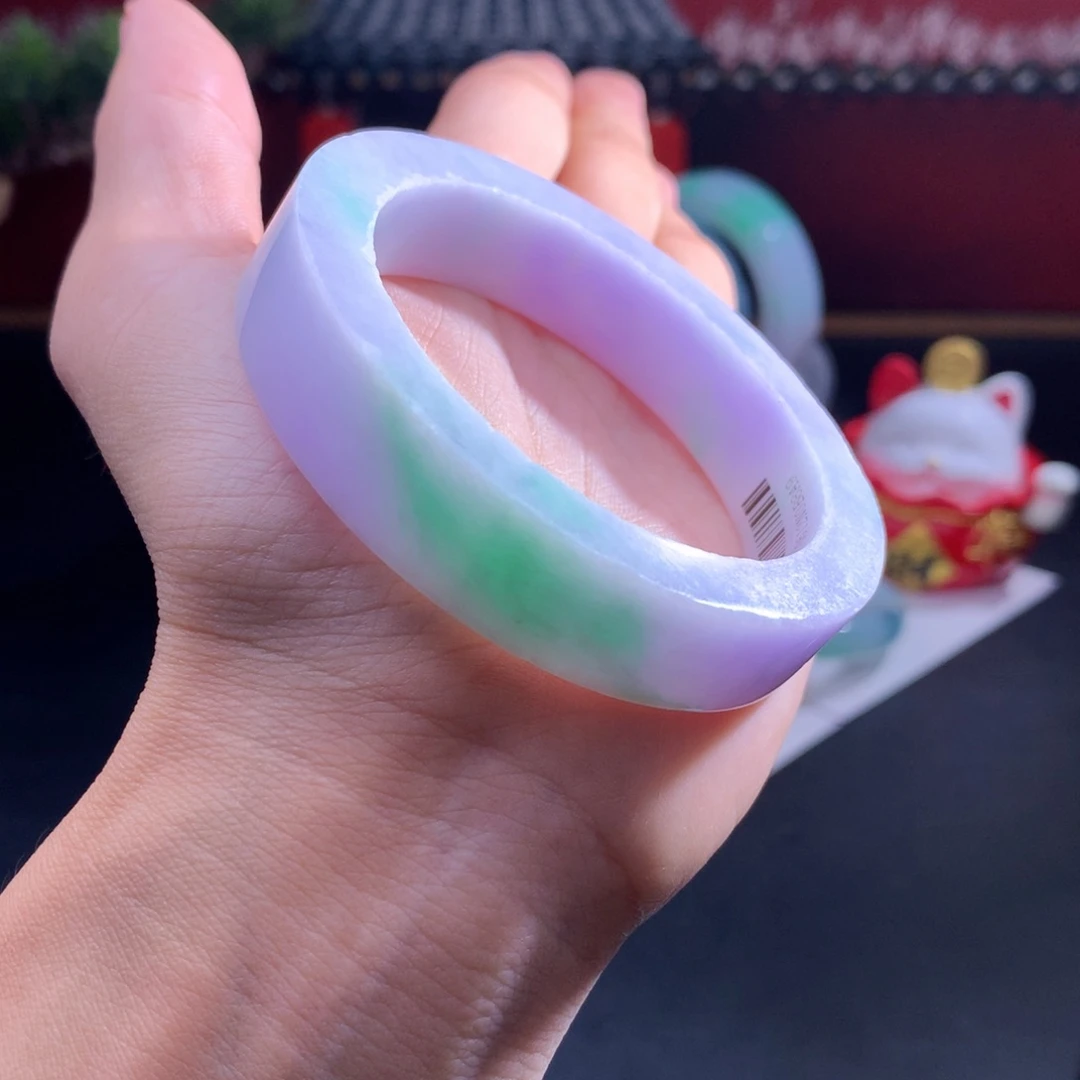 翡翠手镯未镶嵌手镯
