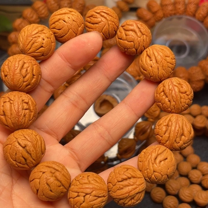 桃核手串龙纹桃核12