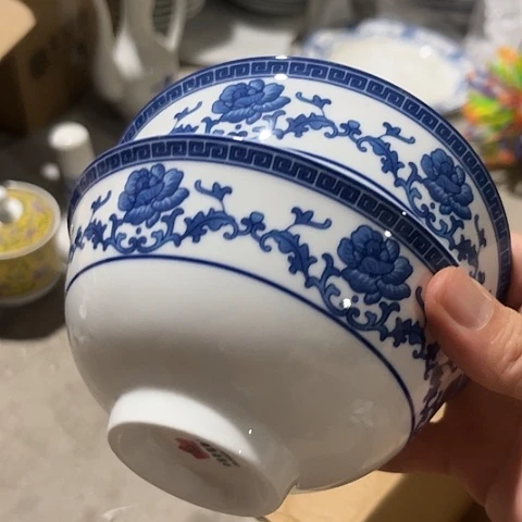 陶瓷5寸碗两个陶瓷