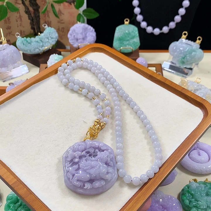 翡翠未镶嵌颈饰翡翠吊坠