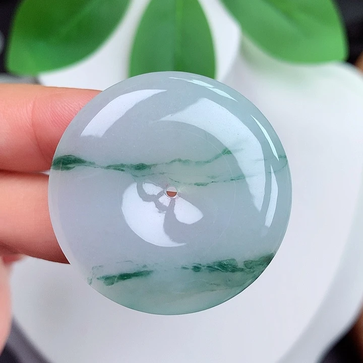 颈饰未镶嵌翡翠平安扣 36.2x5.9mm