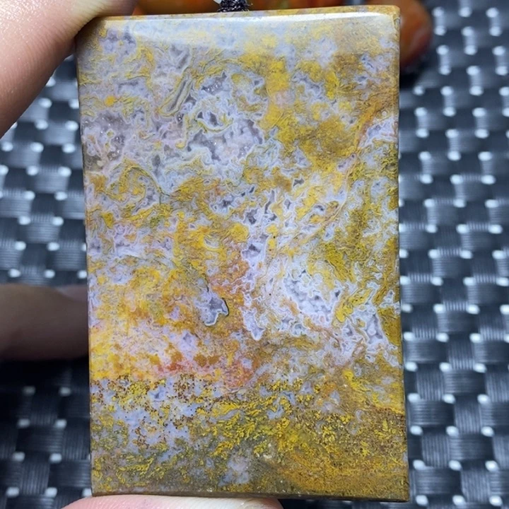 玛瑙/玉髓颈饰未镶嵌心**林
