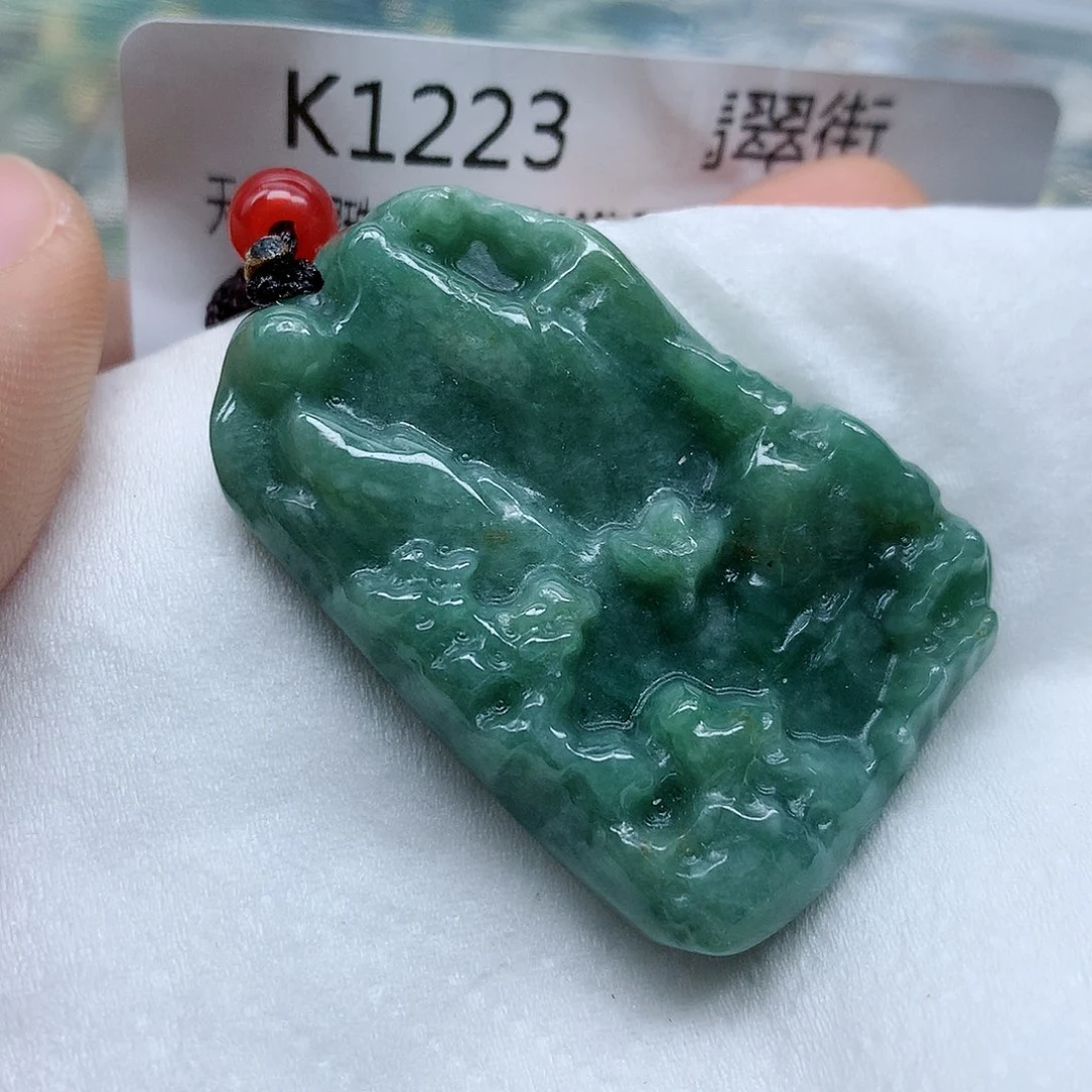 翡翠颈饰未镶嵌手串