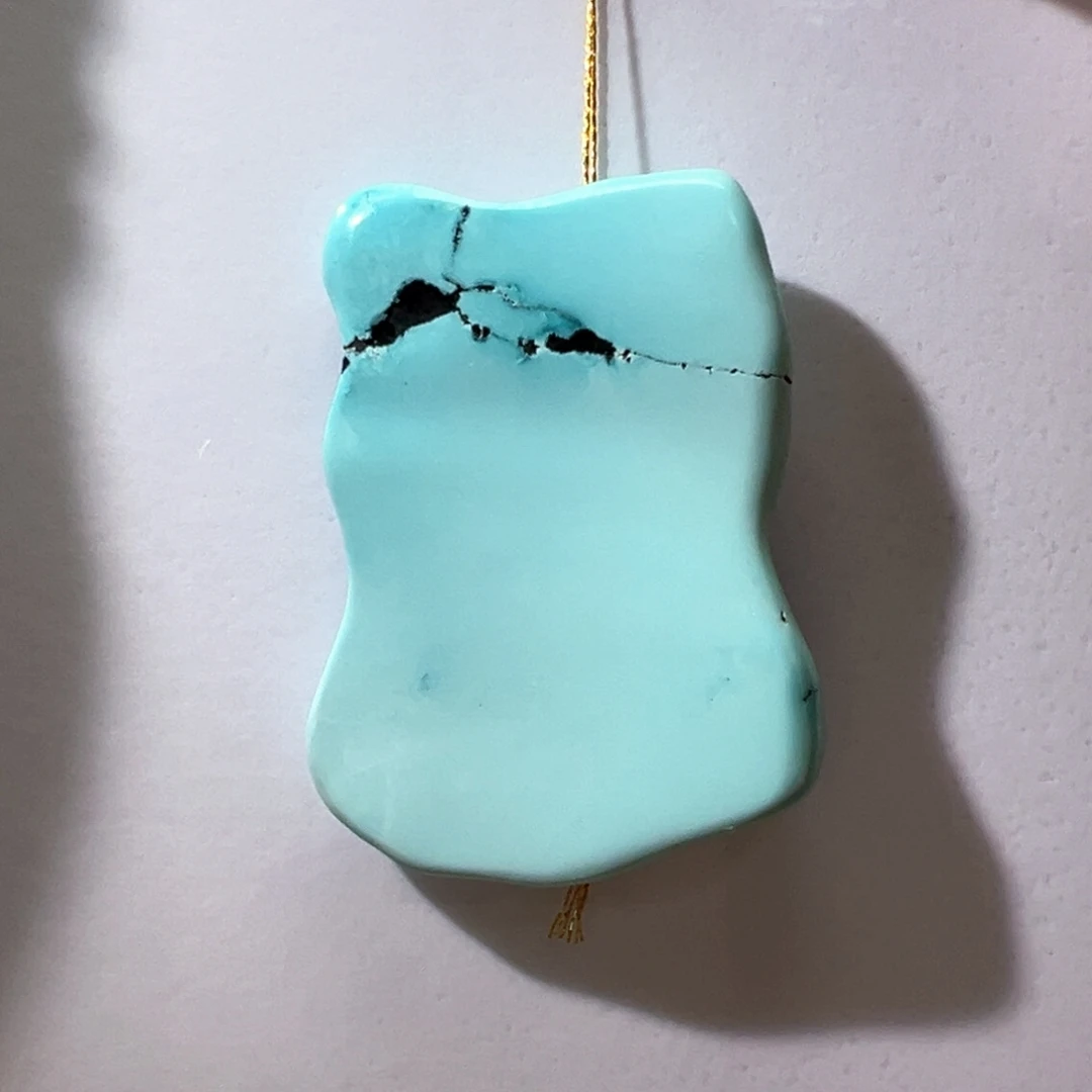 绿松石未镶嵌挂件