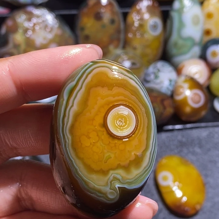 玛瑙/玉髓未镶嵌吊坠(不含链)141