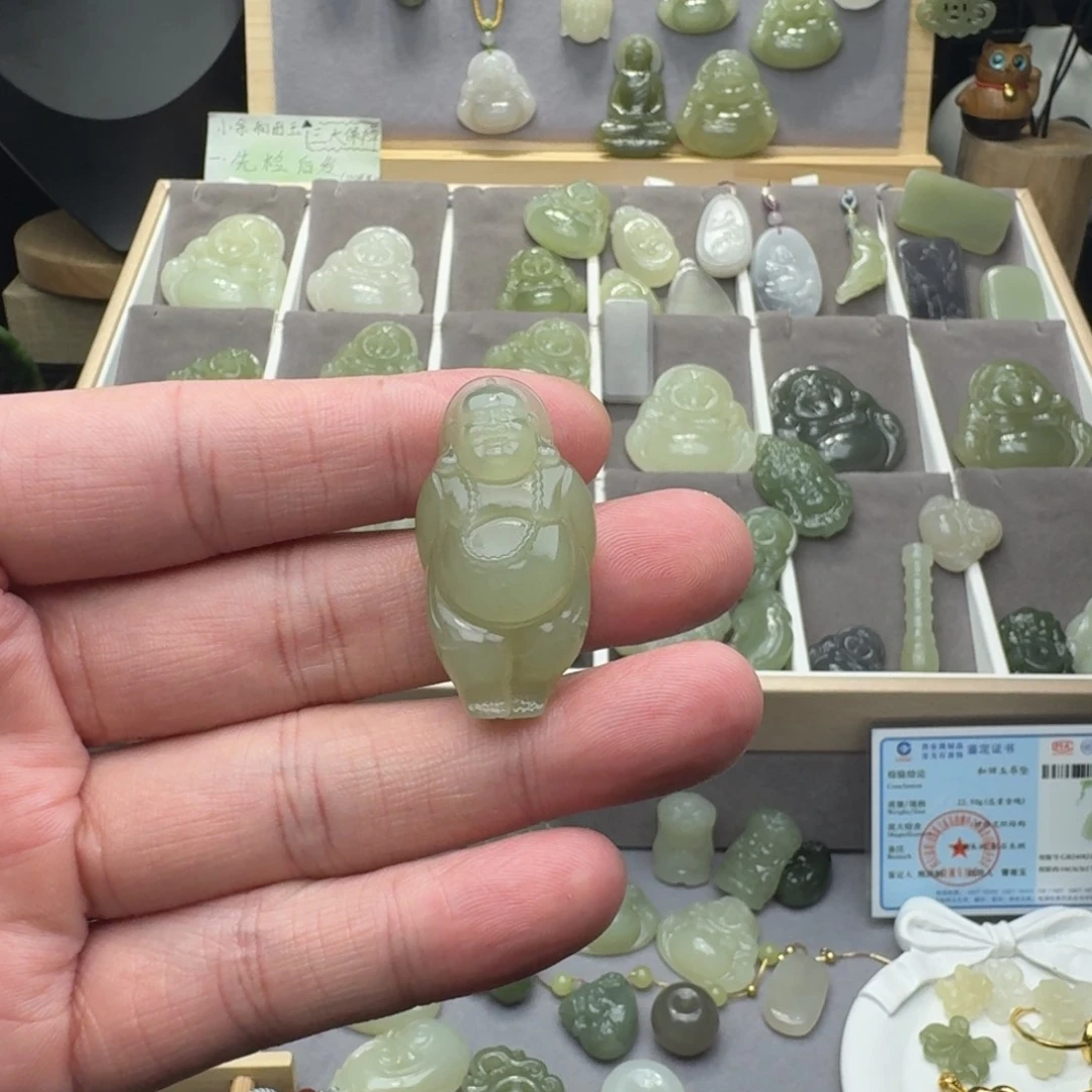 和田玉颈饰未镶嵌o**y