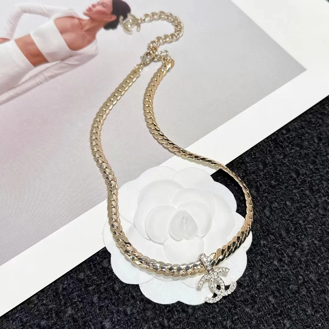 未使用 Chanel/香奈儿 项链P系列蛇骨链精致时尚金色