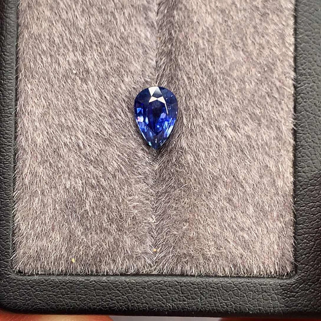 蓝宝石裸石2.1/4999