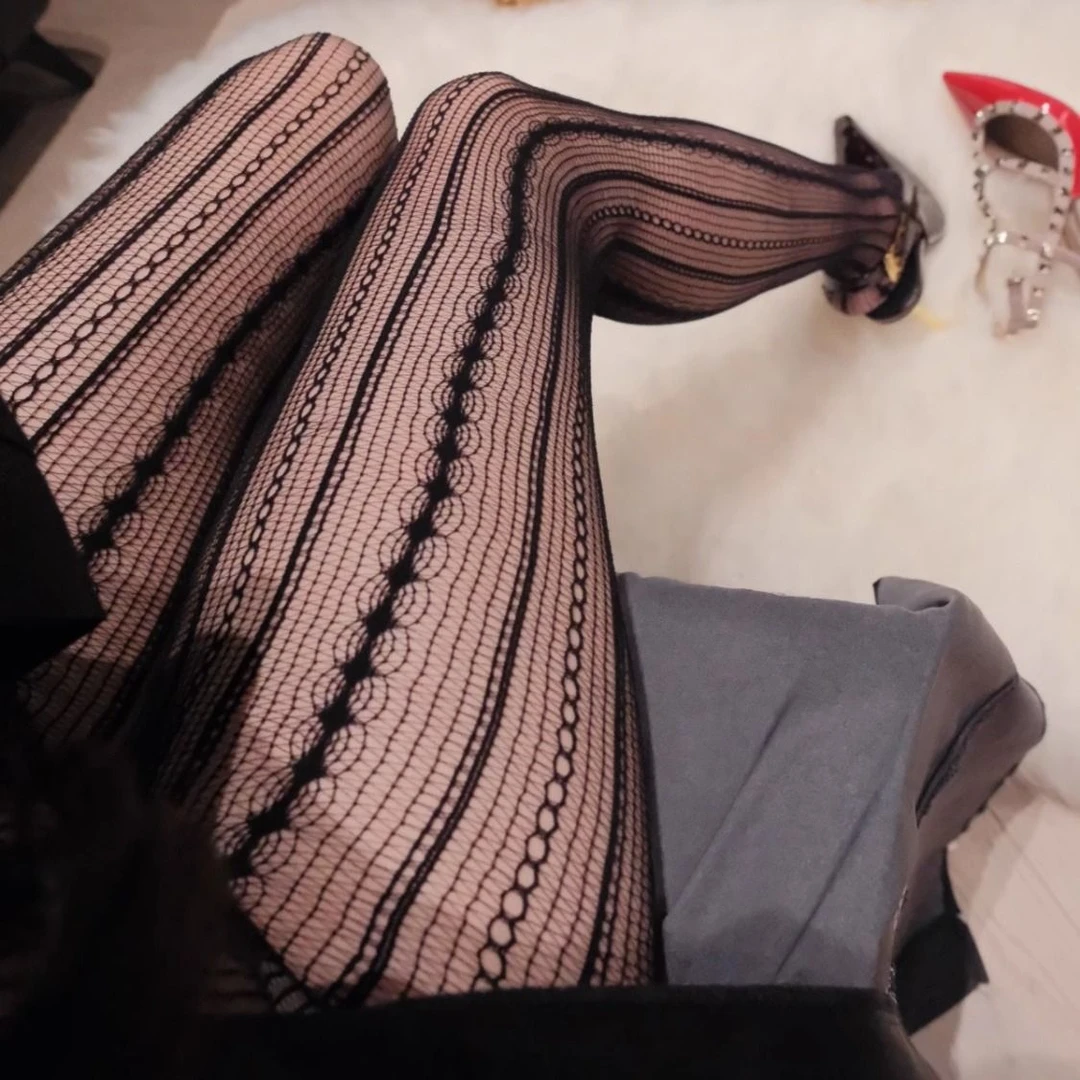 黑色薄款镂空性感蕾丝连裤袜ins网红御姐风竖纹复古显瘦打底网袜