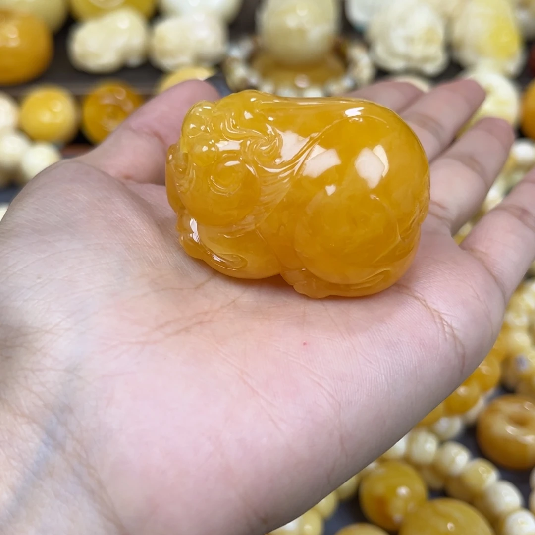 琥珀未镶嵌手串……