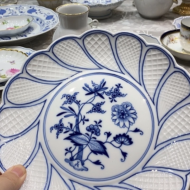 瓷片不****鱼咖啡厅等设施剩900