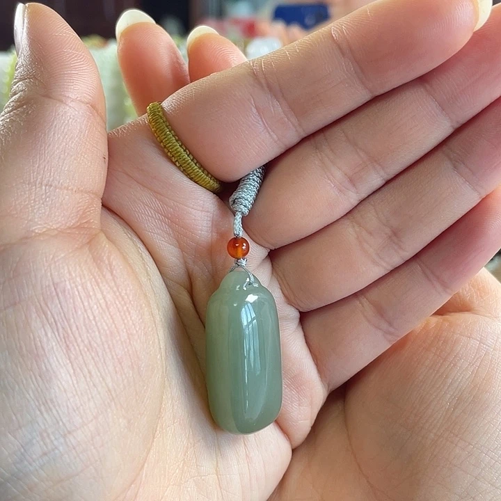 和田玉未镶嵌手串