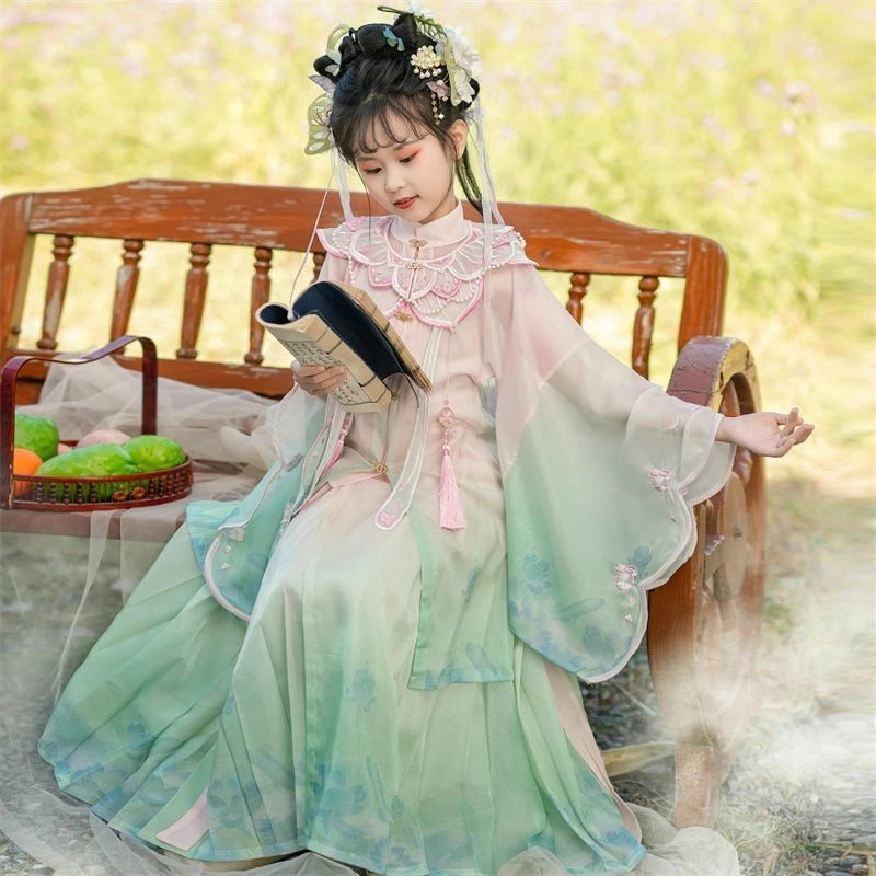 儿童汉服女童高端女童春夏新款明制汉服中国风超仙唐装古装