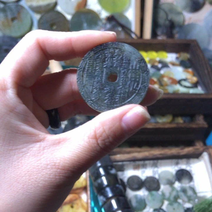 岫玉岫玉挂件未镶嵌