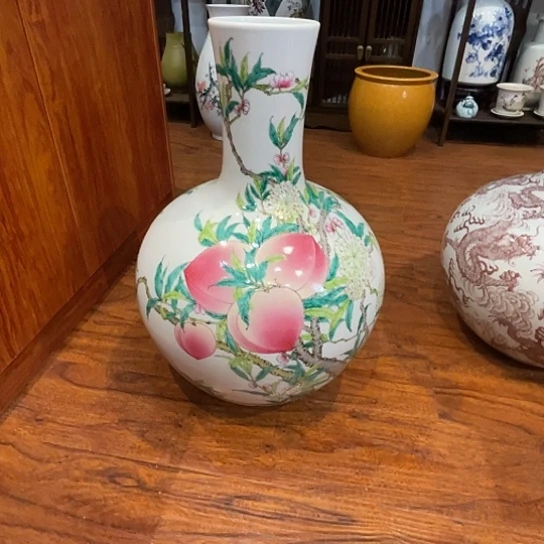 壶二****e景德镇陶瓷花瓶