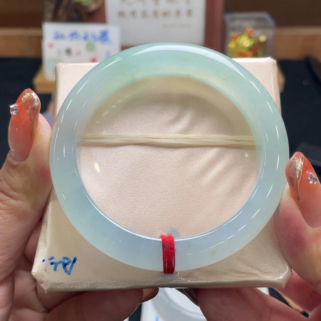翡翠手镯未镶嵌翡翠57.8正圈