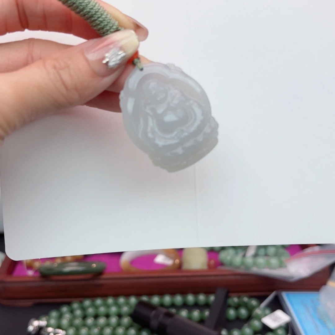 和田玉吊坠未镶嵌