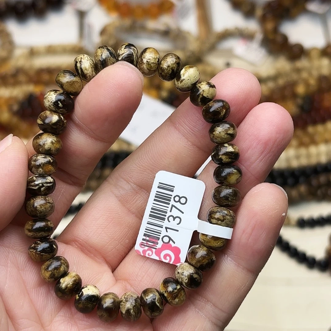 琥珀未镶嵌裸石八91378