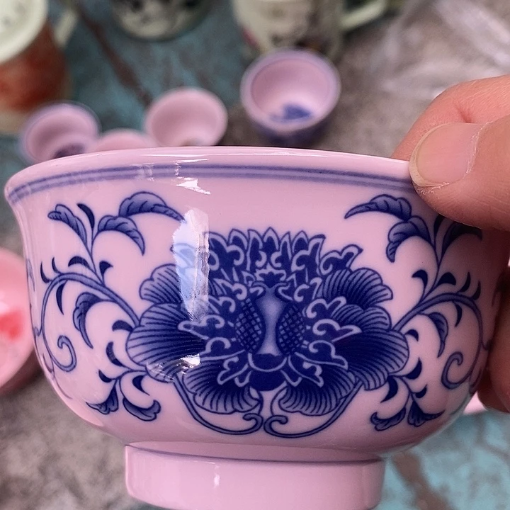 摆件陶红稀土缠枝莲4.5寸碗