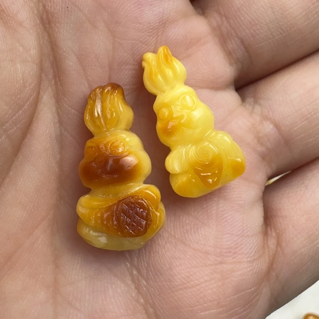 蜜蜡未镶嵌珠宝奇石全品备注打孔一对