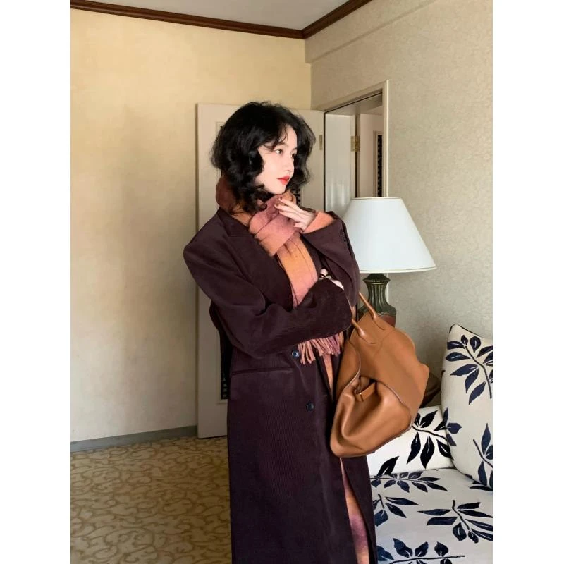 酒午加厚显瘦气质休闲复古秋冬宽松灯芯绒大衣外套女秋-KLF3372