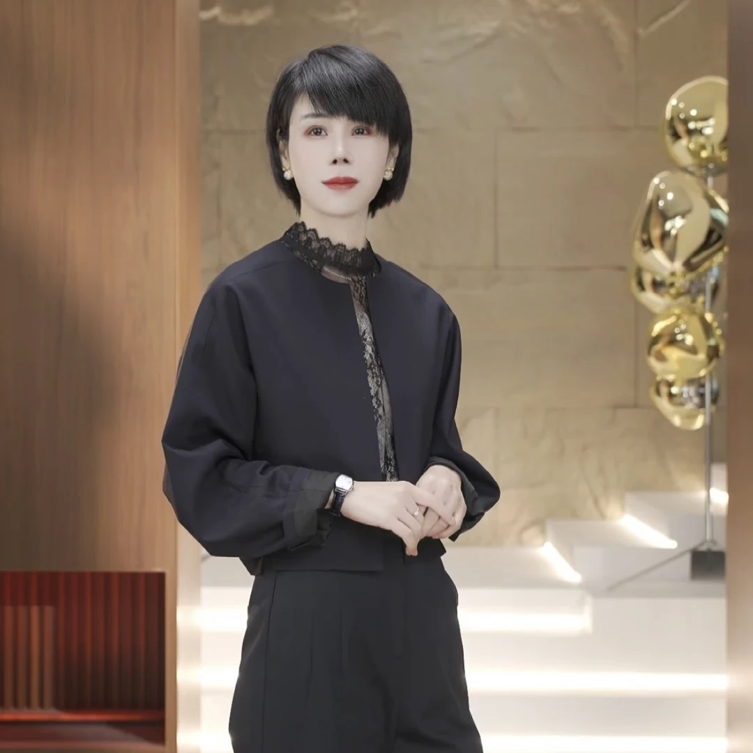 【渲渲推荐】CC-01117早秋短款休闲百搭气质时尚设计感高腰短款外套
