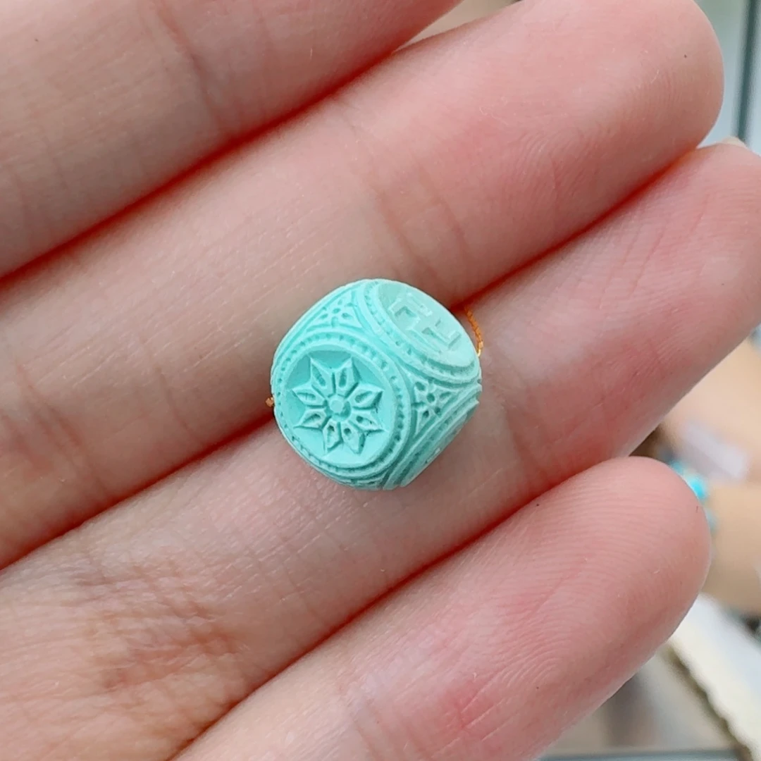 未镶嵌绿松石珠宝奇石