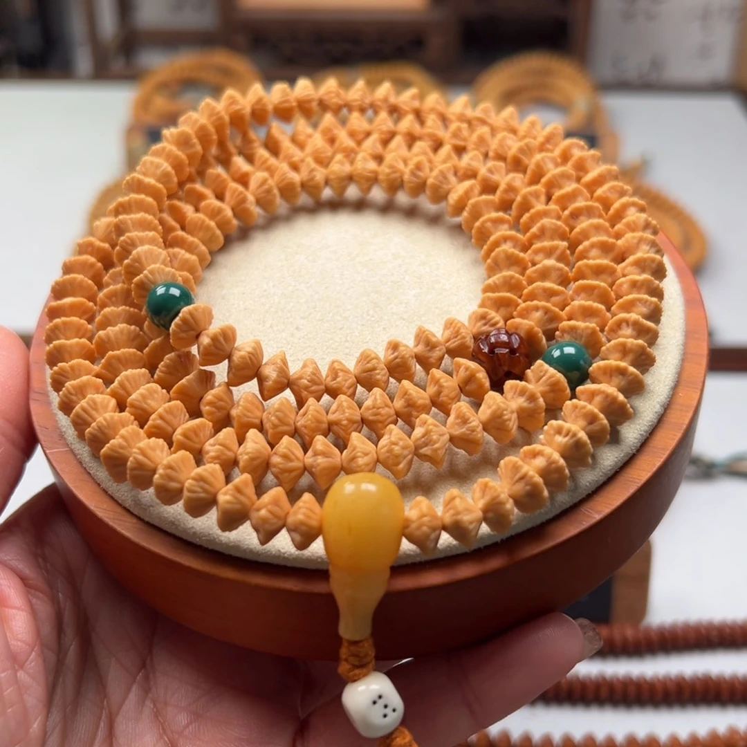 莲花菩提吊坠至***?佛塔168+12