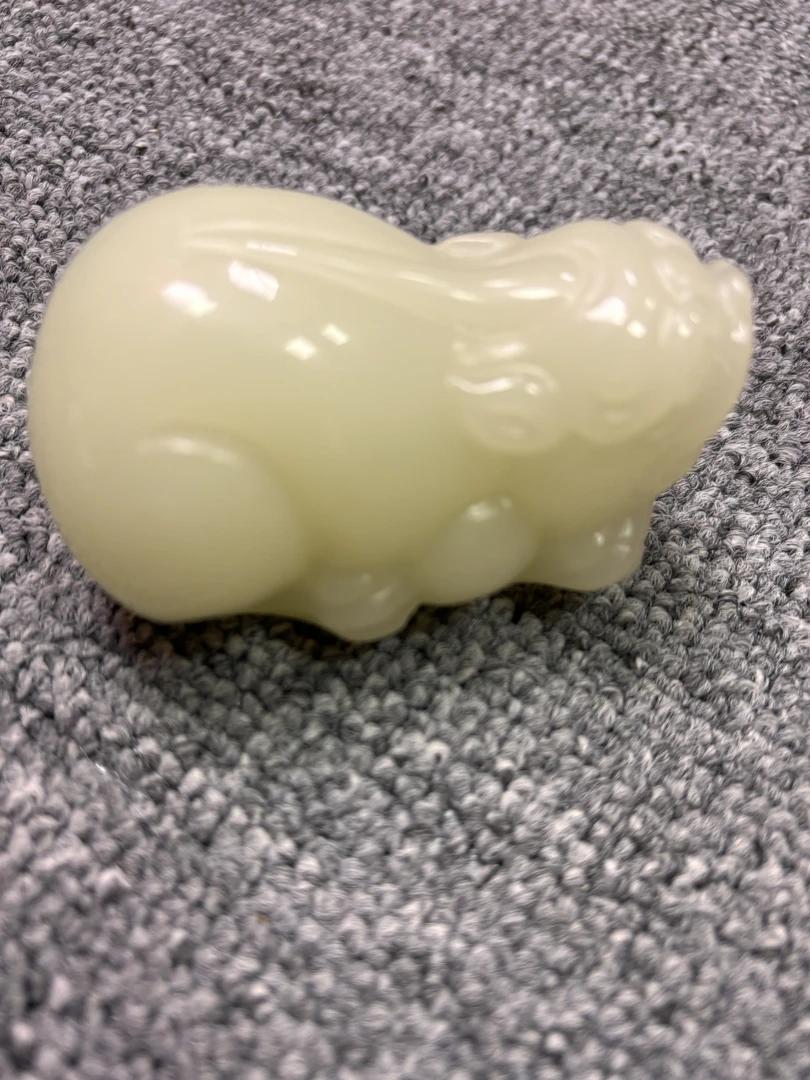 {抖音闪购}和田玉貔貅