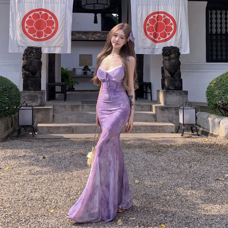 夏季新款时尚清冷感法式紫色蝴蝶印花吊带连衣裙女收腰包臀鱼尾裙