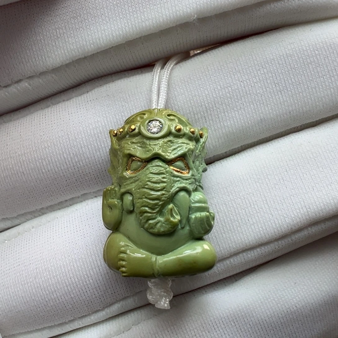 绿松石未镶嵌珠宝奇石