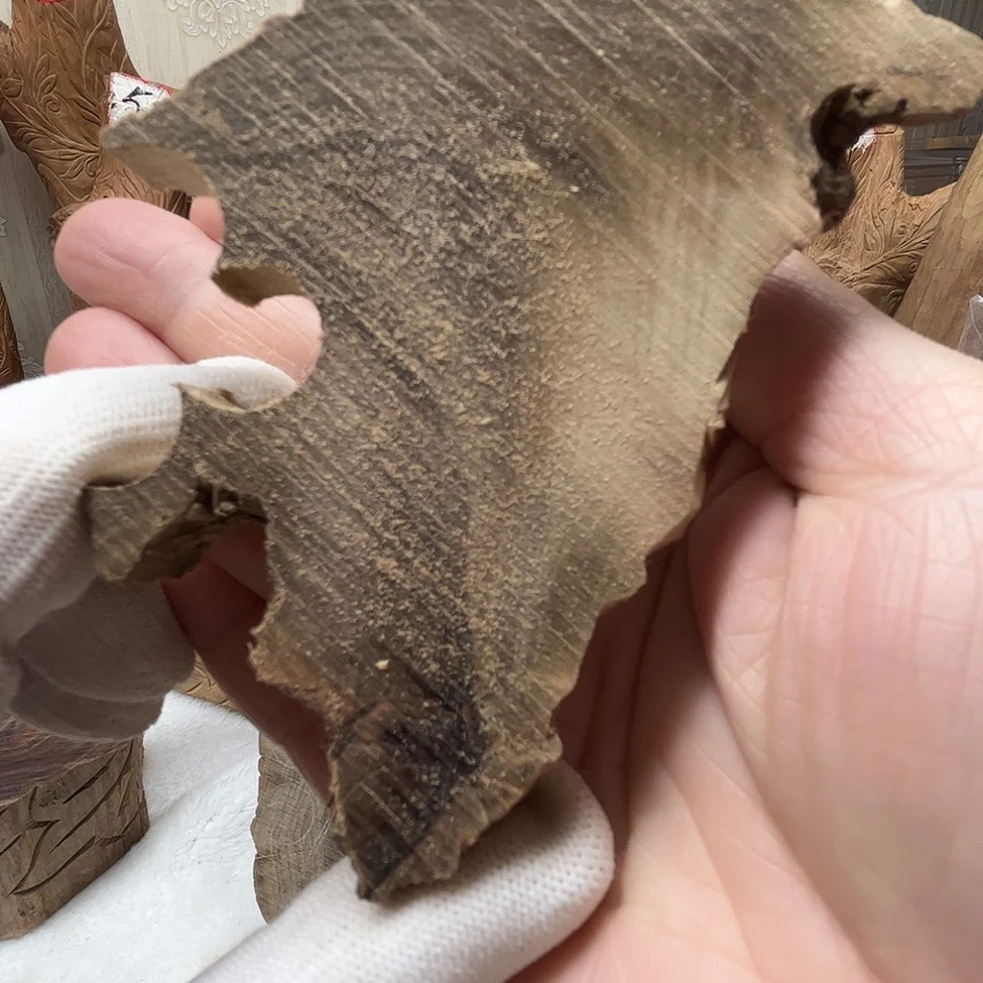 檀香木其他隐**名定制原木42克