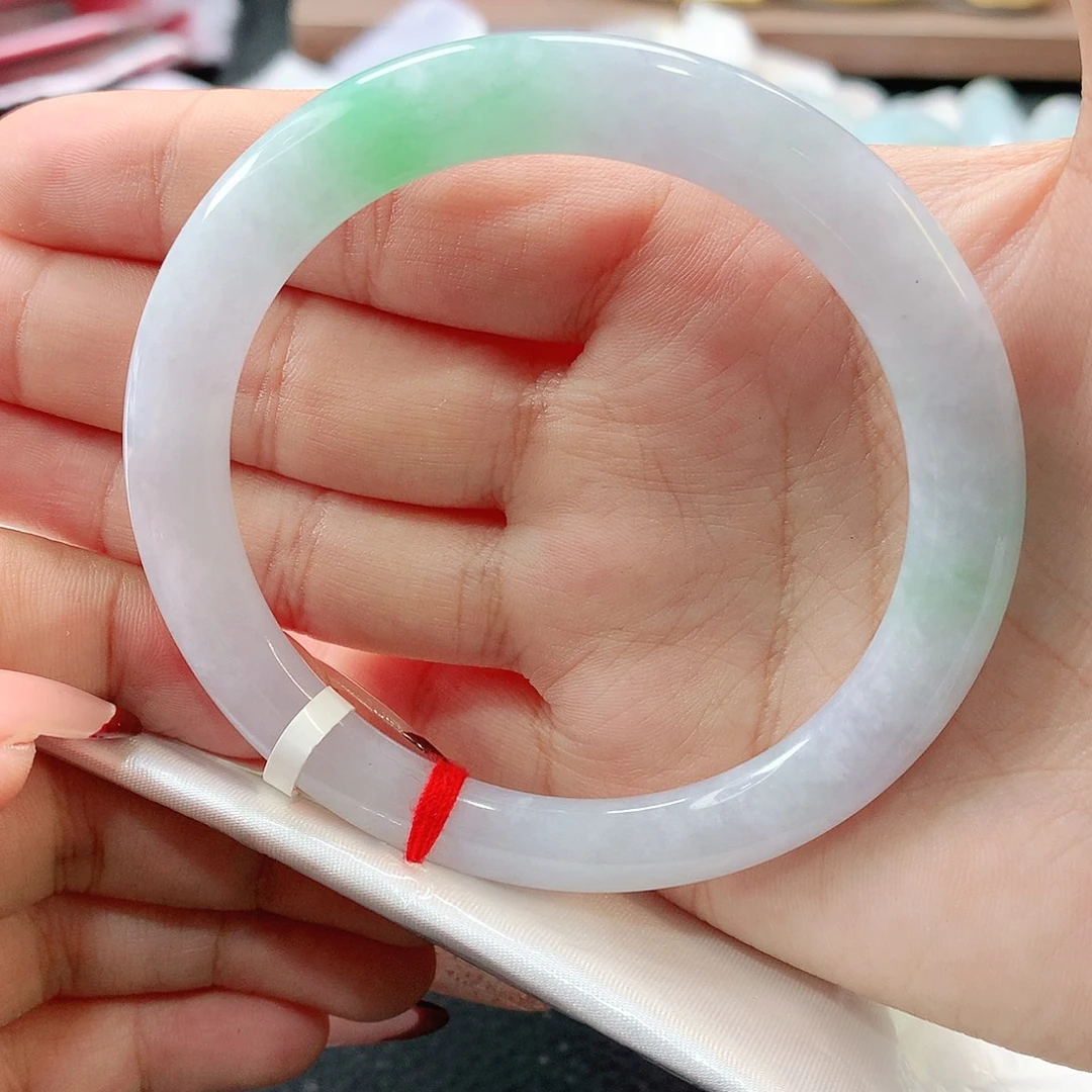 翡翠未镶嵌手镯缅甸天然翡翠