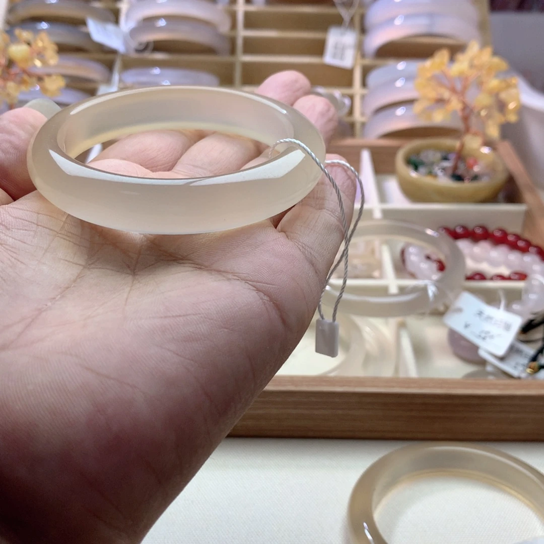 手镯玛瑙/玉髓合金
