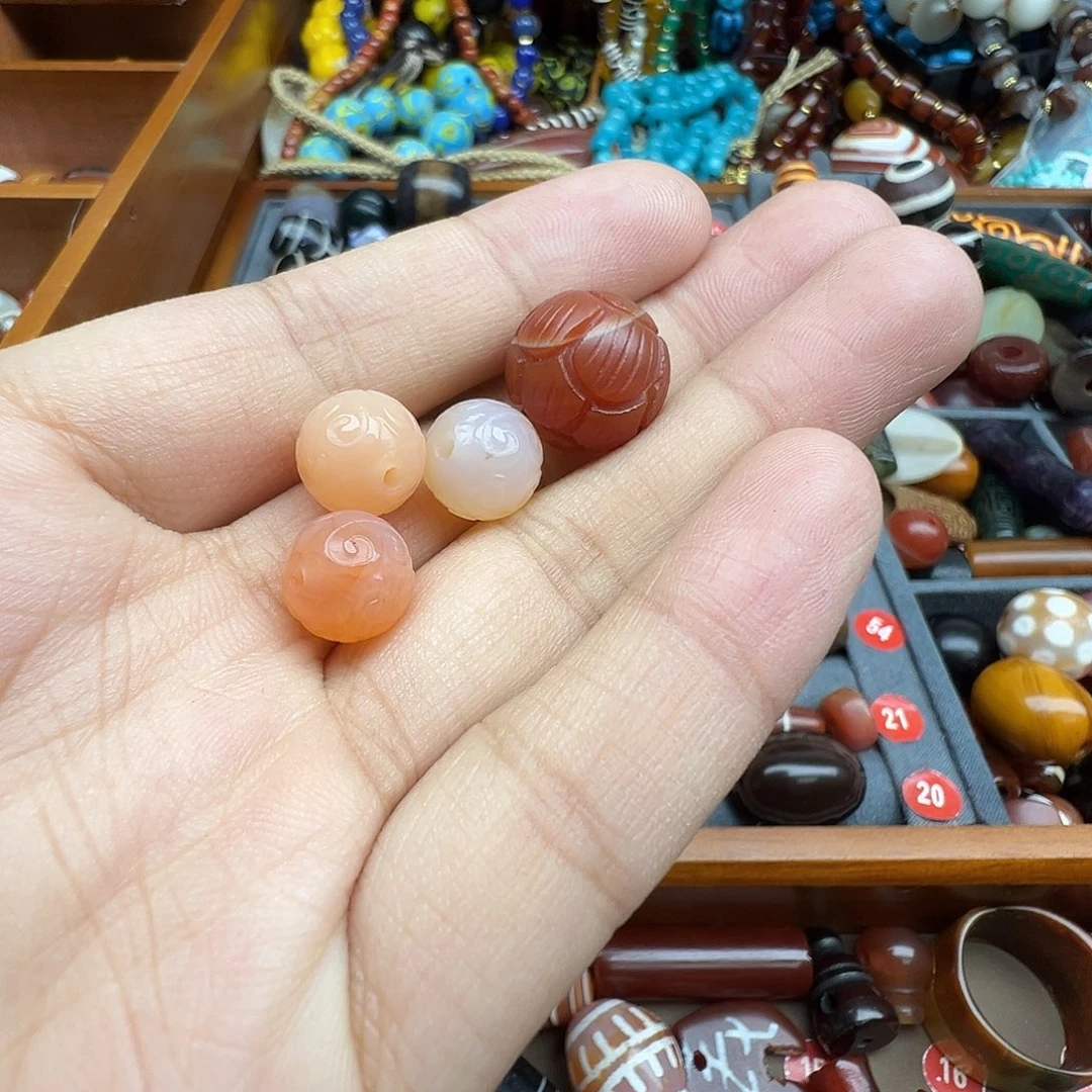 玛瑙/玉髓未镶嵌珠宝半成品