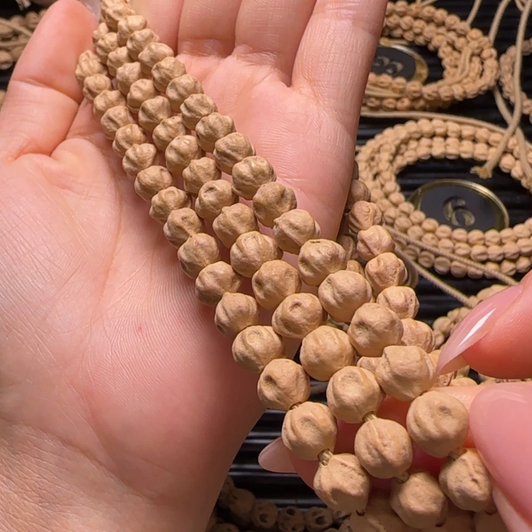 【闪购商品】柏香籽/百香籽吊坠L****_